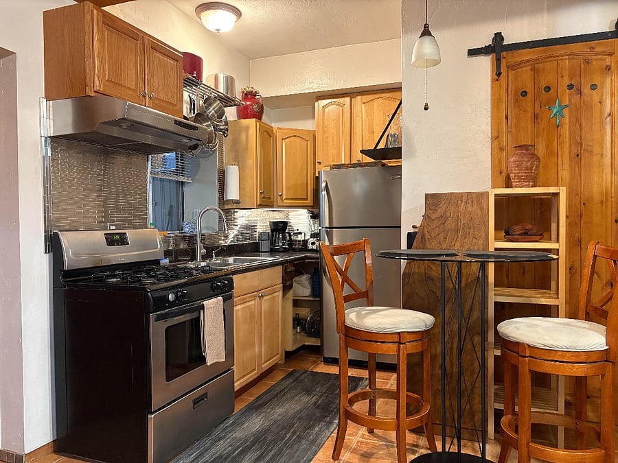 Furnished Finder property 692500_1 photo 7