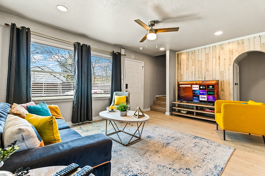 Furnished Finder property 692525_1 photo 3