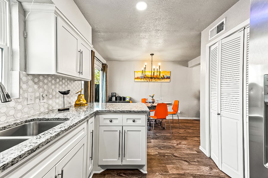 Furnished Finder property 692525_2 photo 12