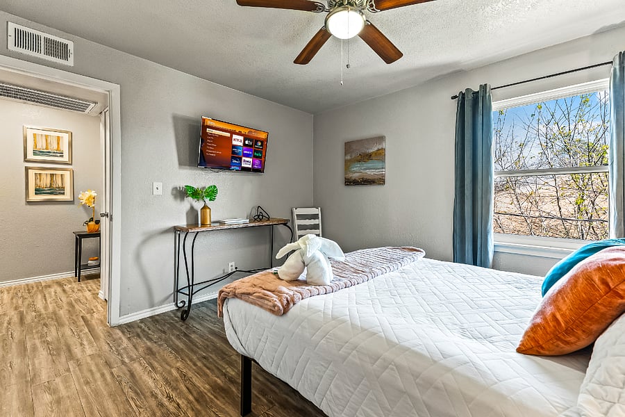 Furnished Finder property 692525_2 photo 19