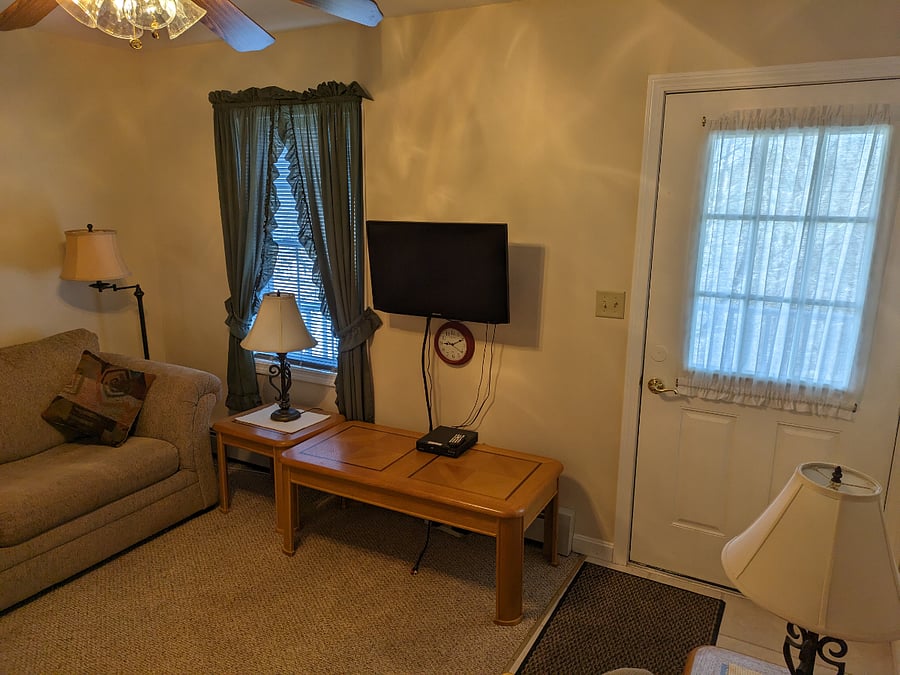 Furnished Finder property 692550_1 photo 4