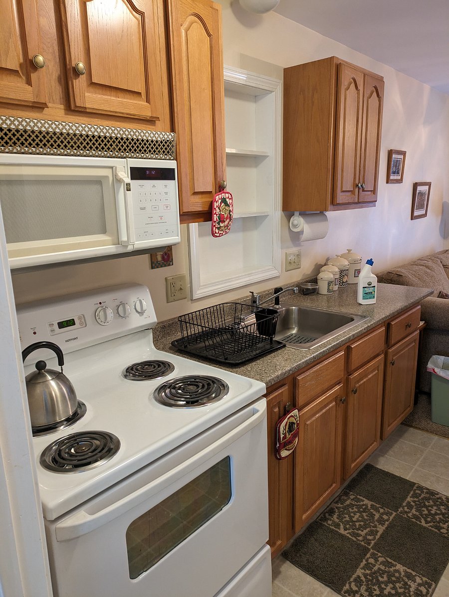 Furnished Finder property 692550_1 photo 11