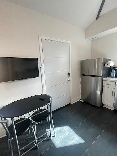 Furnished Finder property 692721_1 photo 5