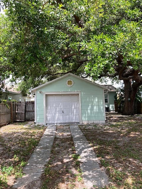 Furnished Finder property 692739_1 photo 31