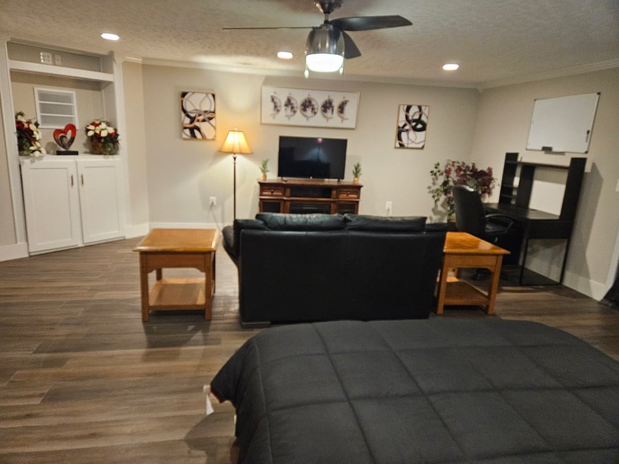 Furnished Finder property 692744_1 photo 3