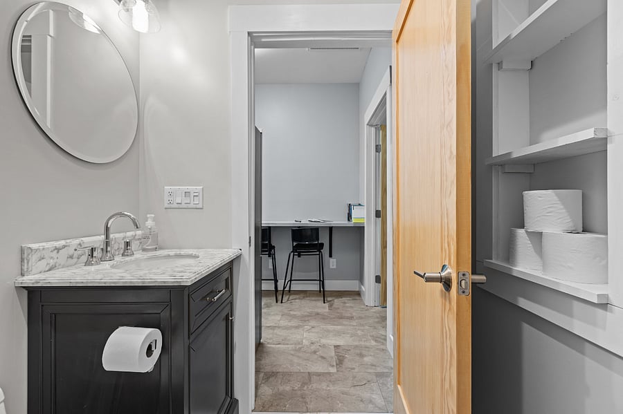 Furnished Finder property 692750_1 photo 32