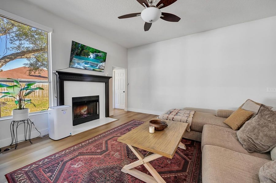 Furnished Finder property 692804_1 photo 12