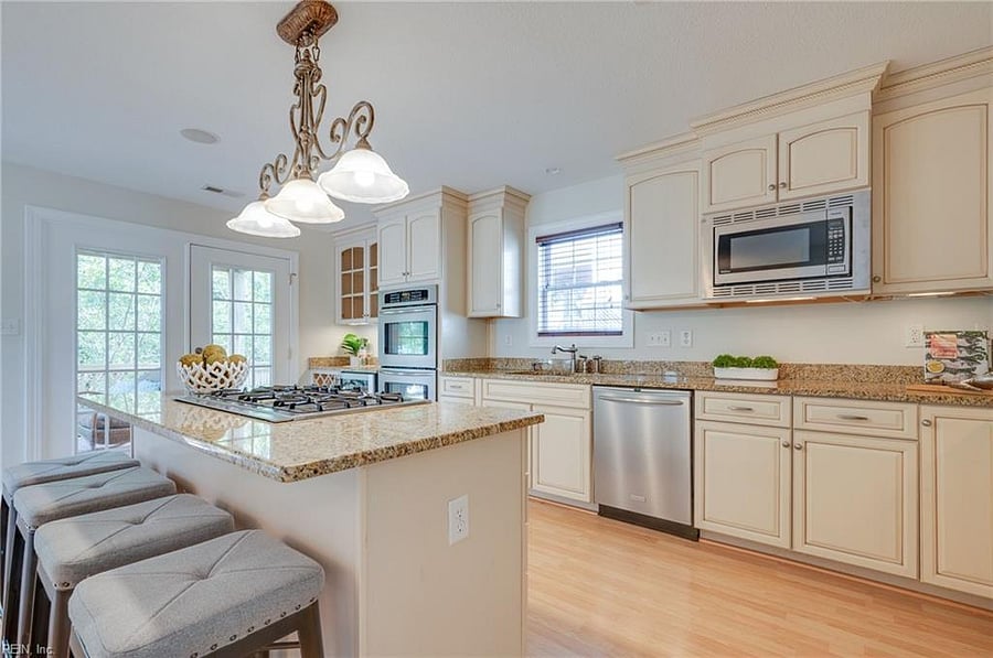 Furnished Finder property 692818_3 photo 5