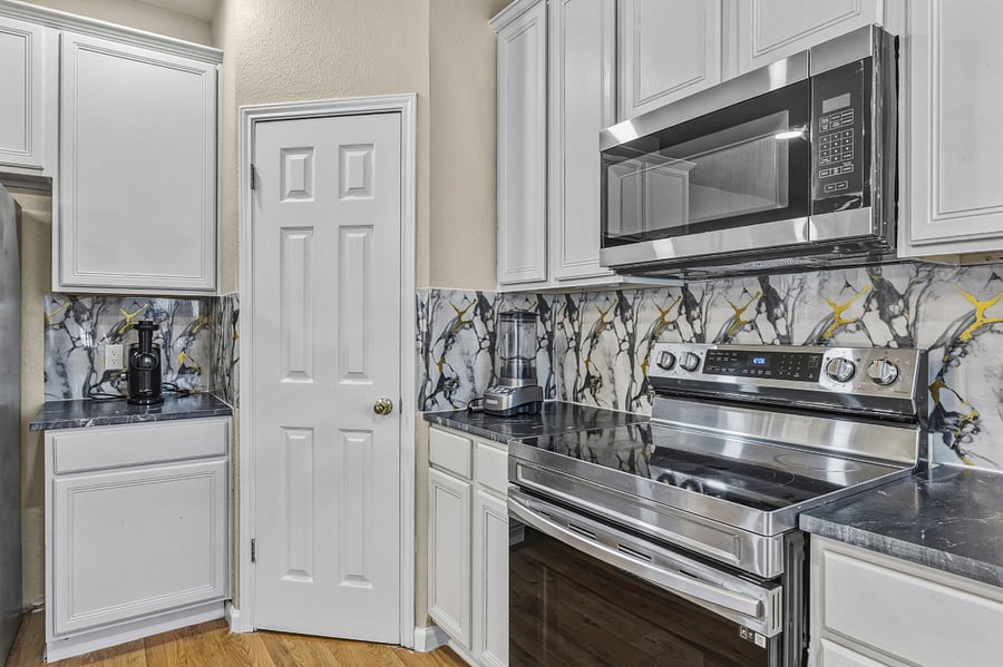 Furnished Finder property 692837_1 photo 7