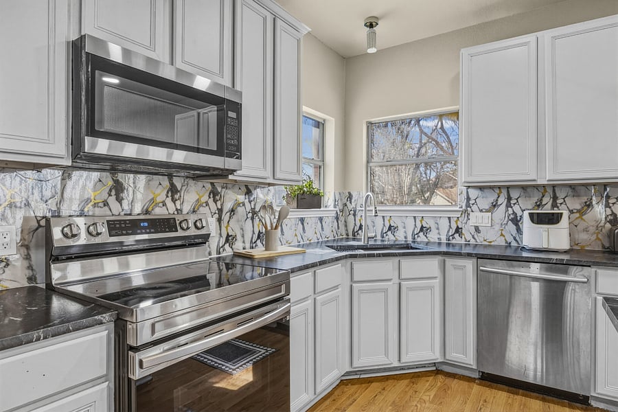 Furnished Finder property 692837_1 photo 8