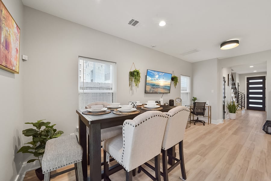 Furnished Finder property 692846_1 photo 11
