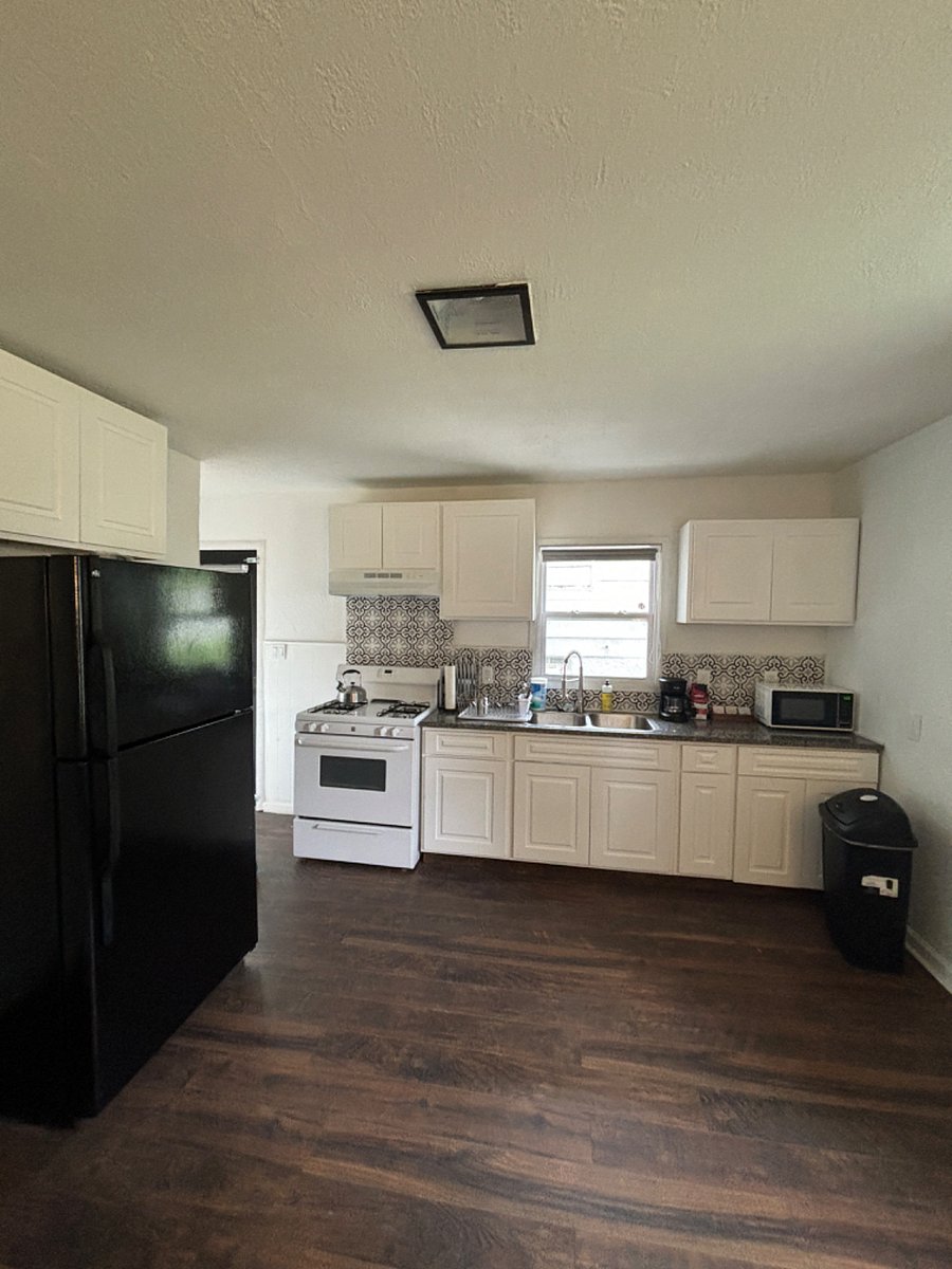 Furnished Finder property 692853_1 photo 6