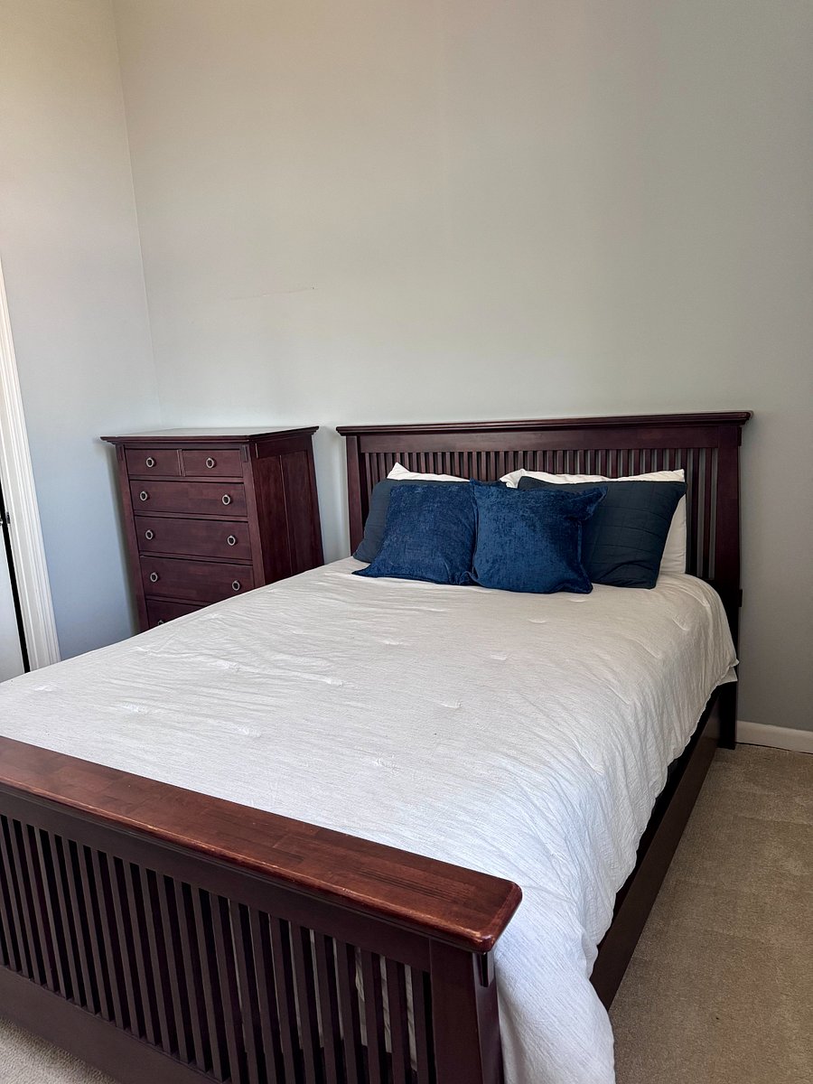 Furnished Finder property 692880_1 photo 4
