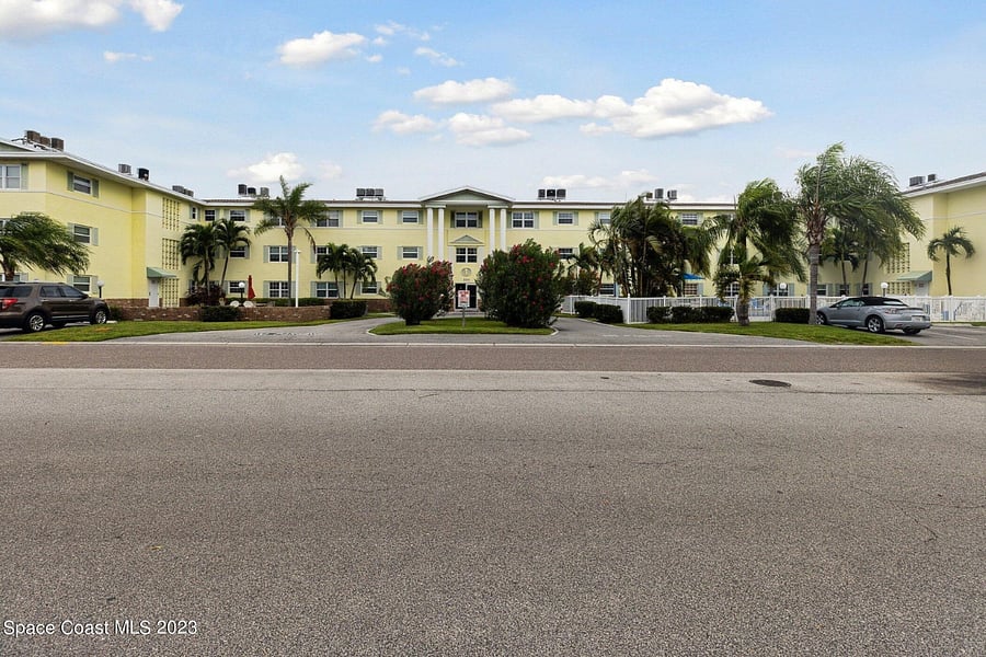 Furnished Finder property 692882_1 photo 15