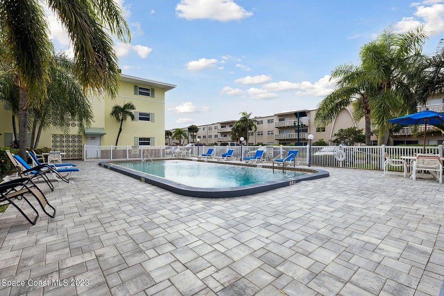 Furnished Finder property 692882_1 photo 16