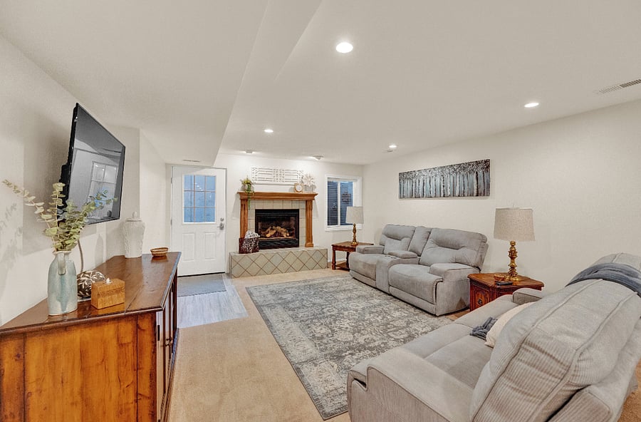 Furnished Finder property 692915_1 photo 3