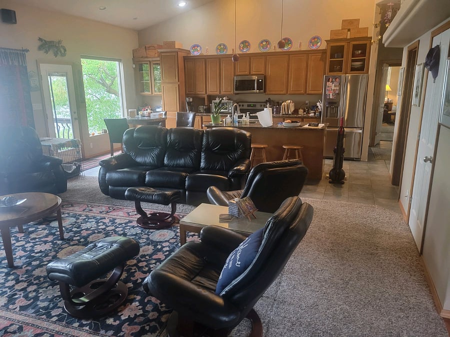 Furnished Finder property 692941_1 photo 3