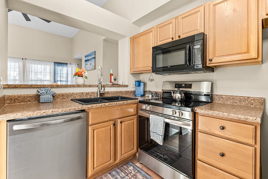 Furnished Finder property 692968_1 photo 12