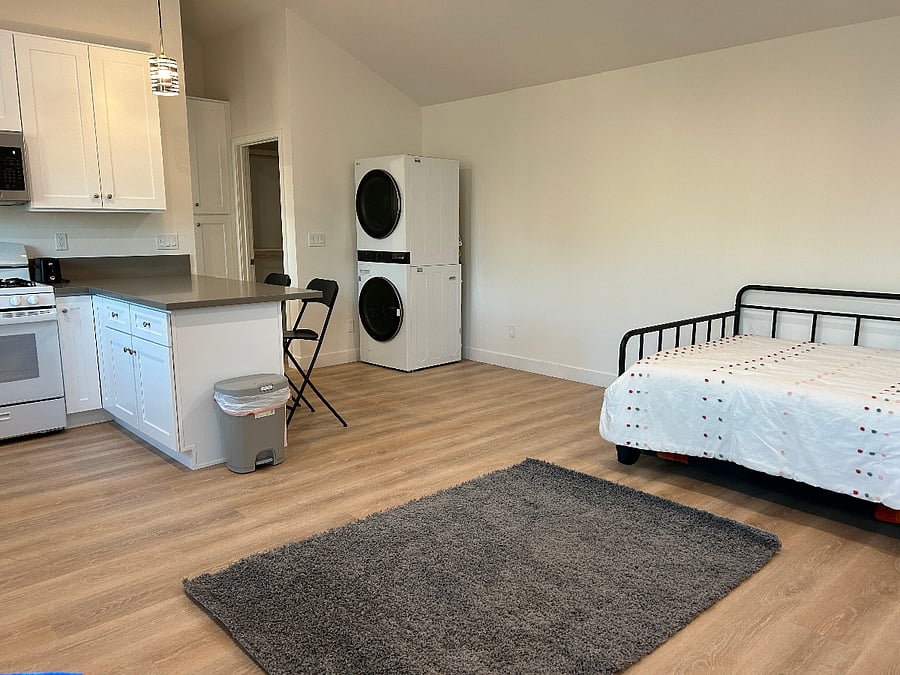 Furnished Finder property 693029_1 photo 6