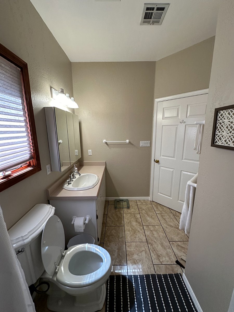 Furnished Finder property 693034_1 photo 13
