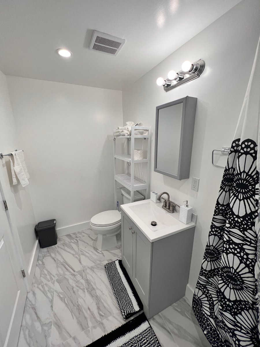 Furnished Finder property 693073_1 photo 3