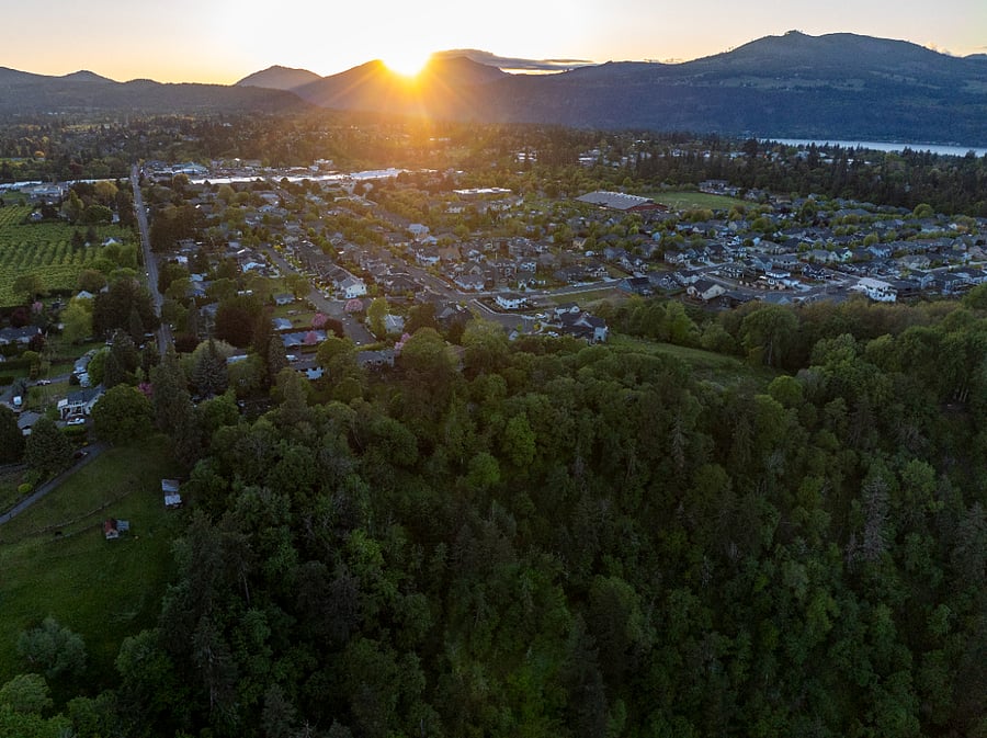 Aerial view of The Heights neighborhood in Hood River