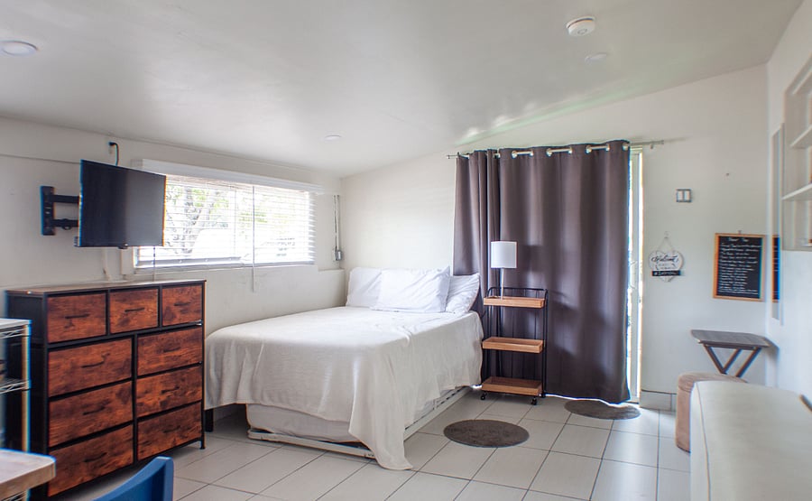 Studio $1500/month