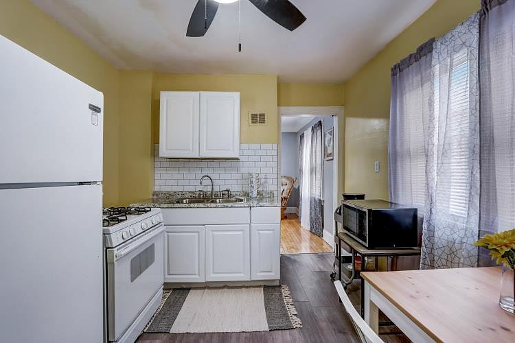 Furnished Finder property 693139_1 photo 4