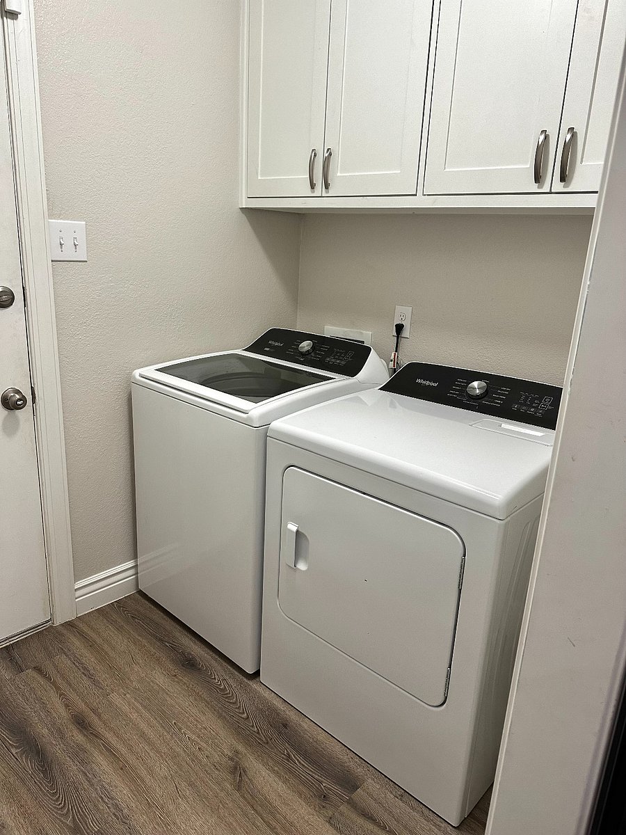 Furnished Finder property 693146_1 photo 22