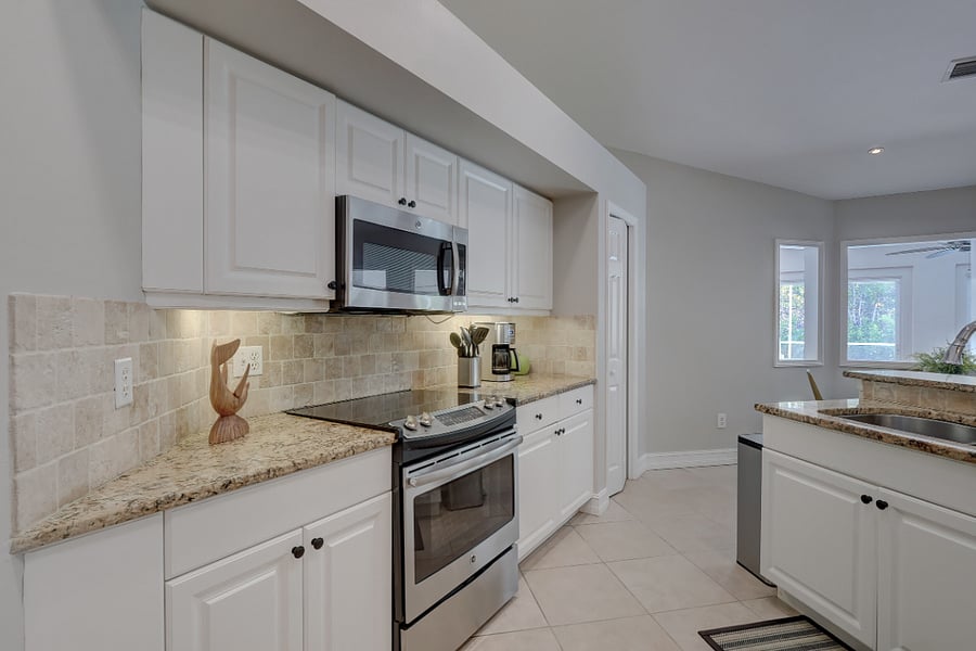 Furnished Finder property 693175_1 photo 13
