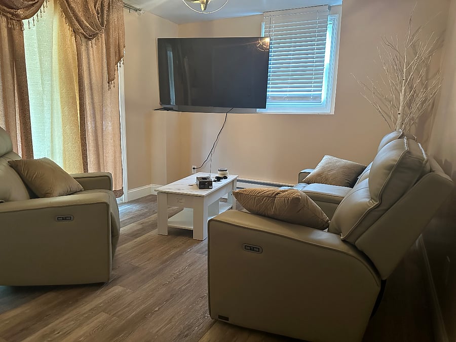 Furnished Finder property 693182_1 photo 6