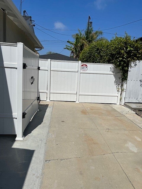 Private Gate Entrance