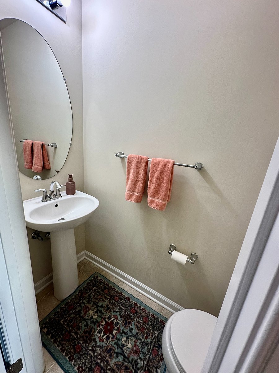 1/2 bath