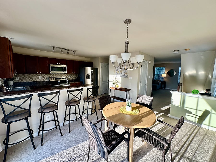 Kitchen - Dining