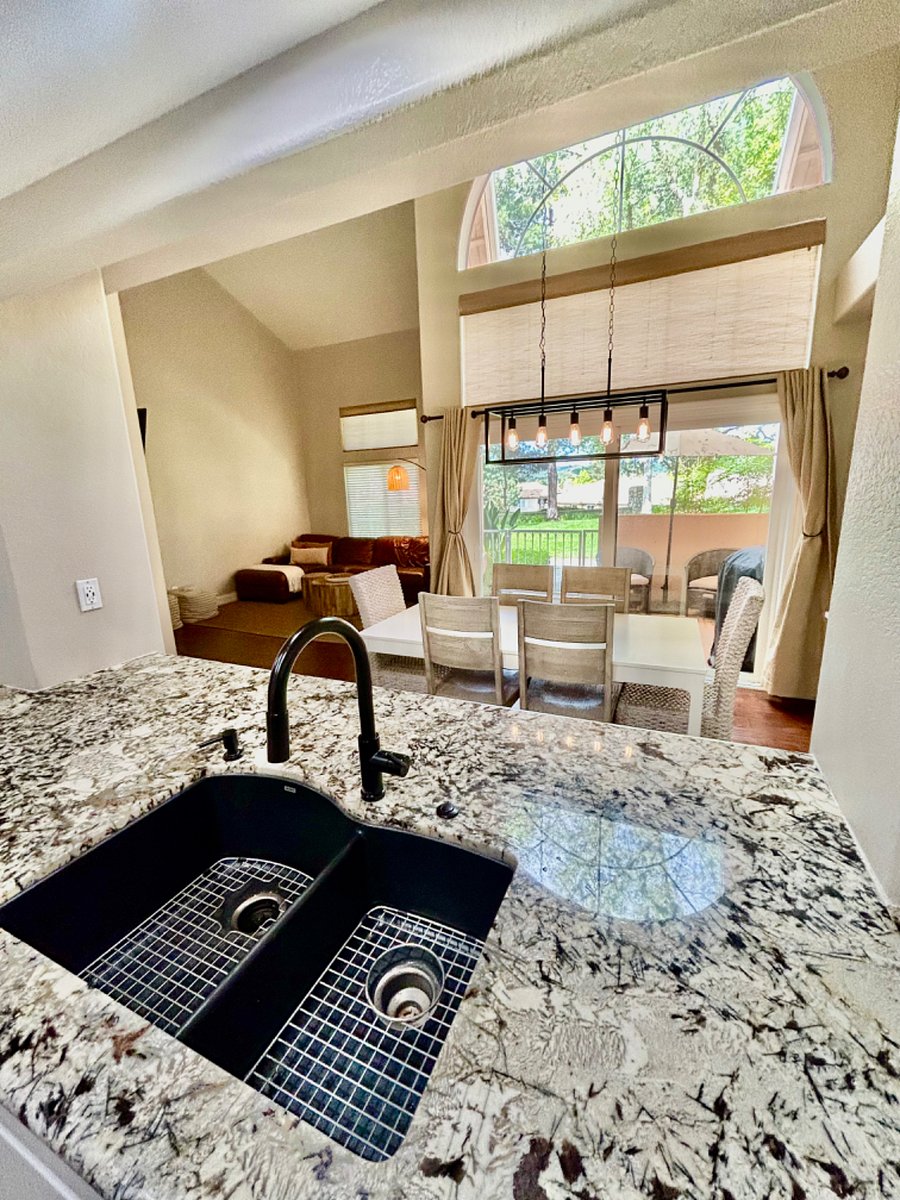 Furnished Finder property 693448_1 photo 3