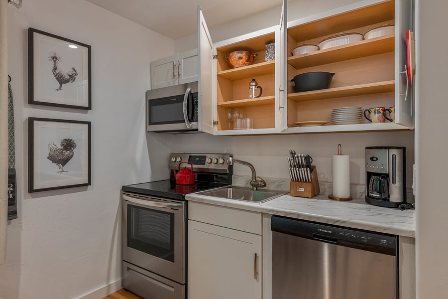 Furnished Finder property 693494_1 photo 16