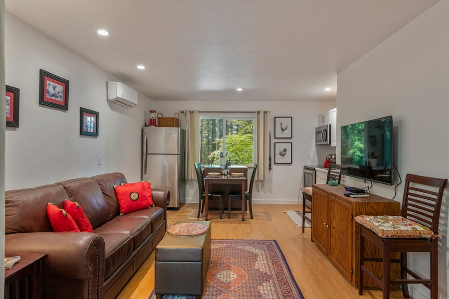Furnished Finder property 693494_1 photo 12