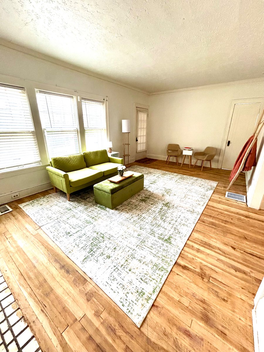 Furnished Finder property 693516_1 photo 2