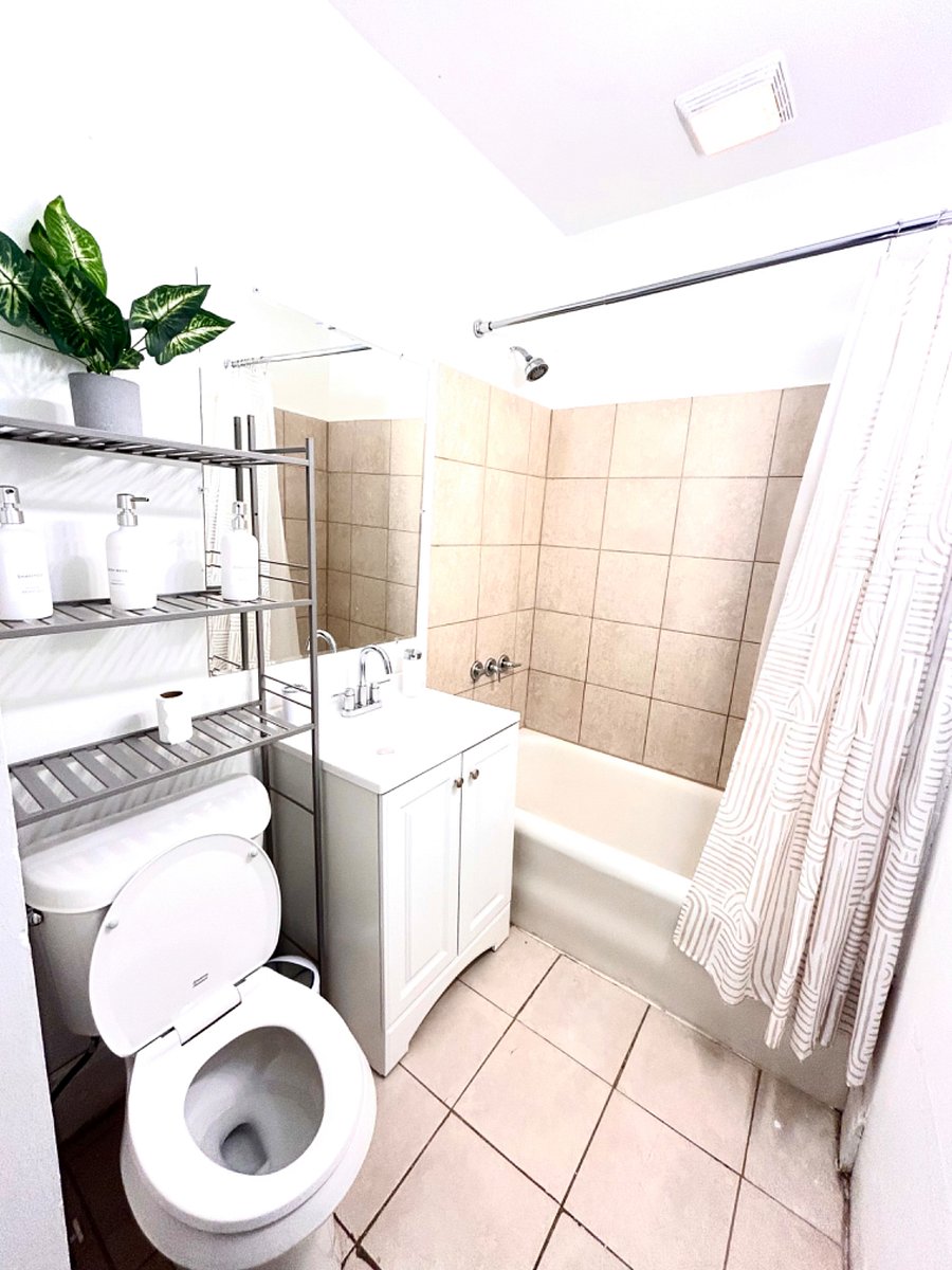 Furnished Finder property 693516_1 photo 9