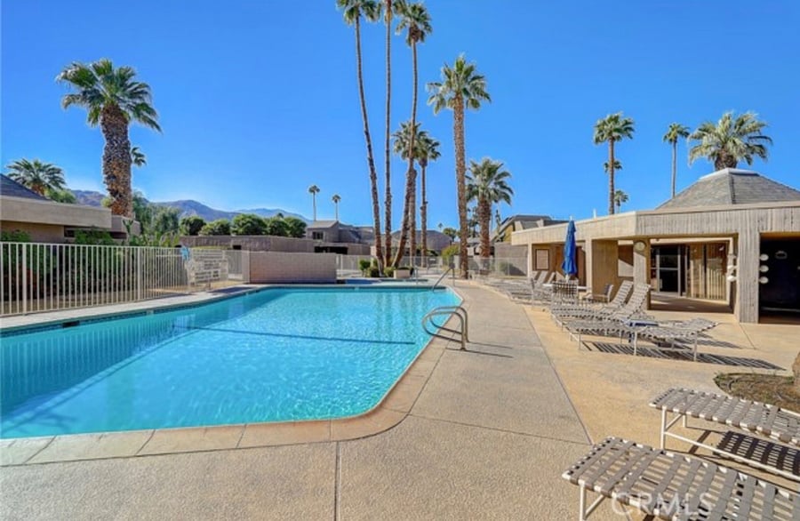 Furnished Finder property 693706_1 photo 26