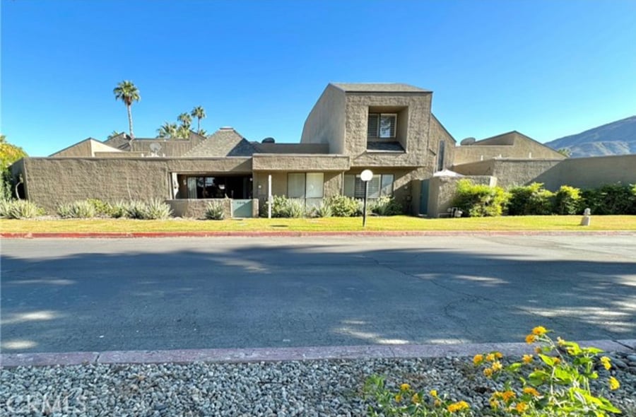 Furnished Finder property 693706_1 photo 24