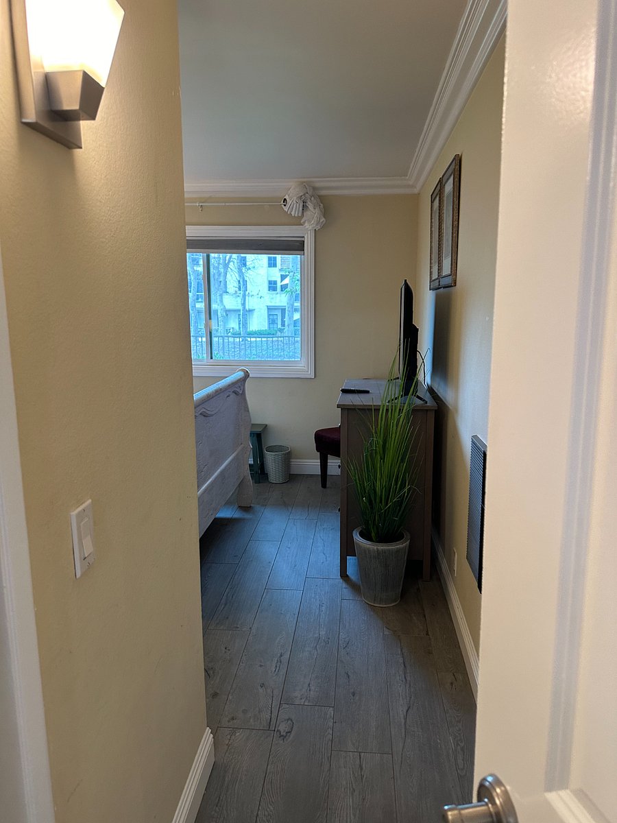 Furnished Finder property 693754_1 photo 21