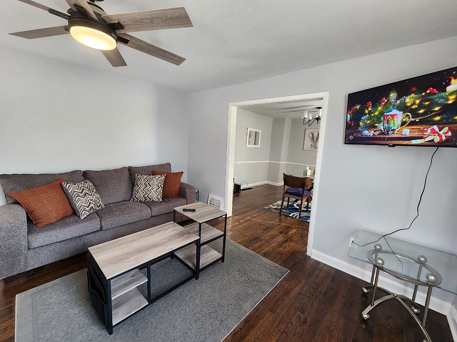 Furnished Finder property 693760_1 photo 3