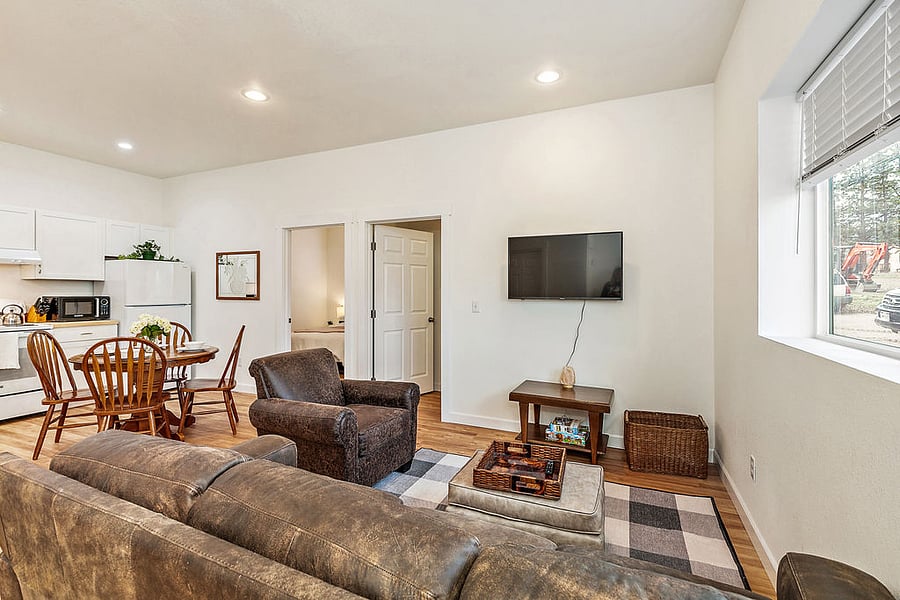 Furnished Finder property 693791_1 photo 4