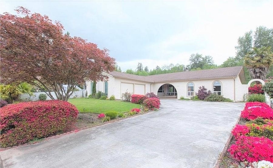 Furnished Finder property 693910_1 photo 1