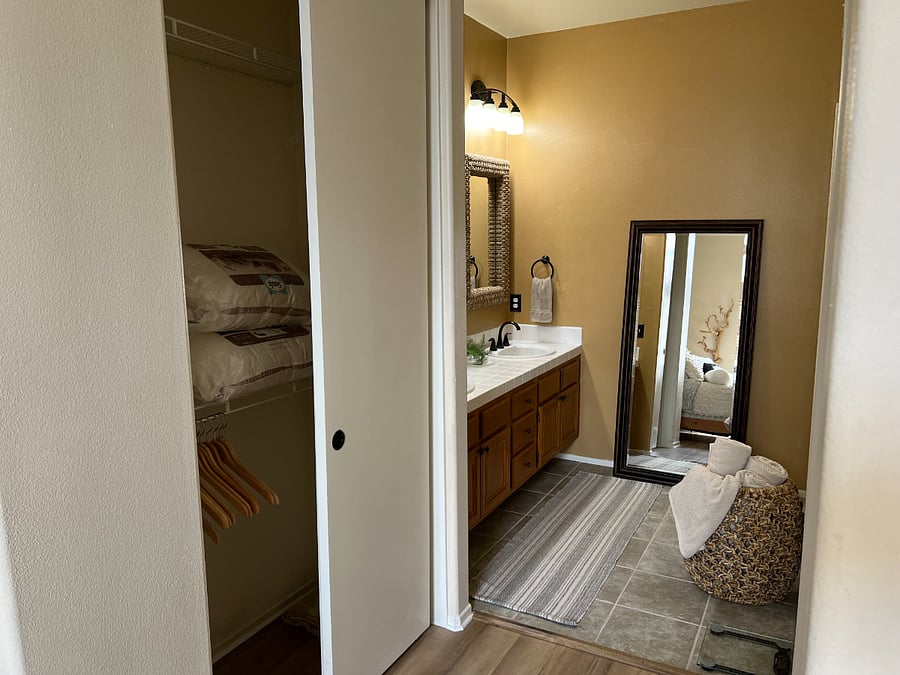 Furnished Finder property 693967_1 photo 21