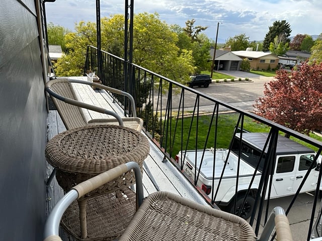 Furnished Finder property 693992_1 photo 7