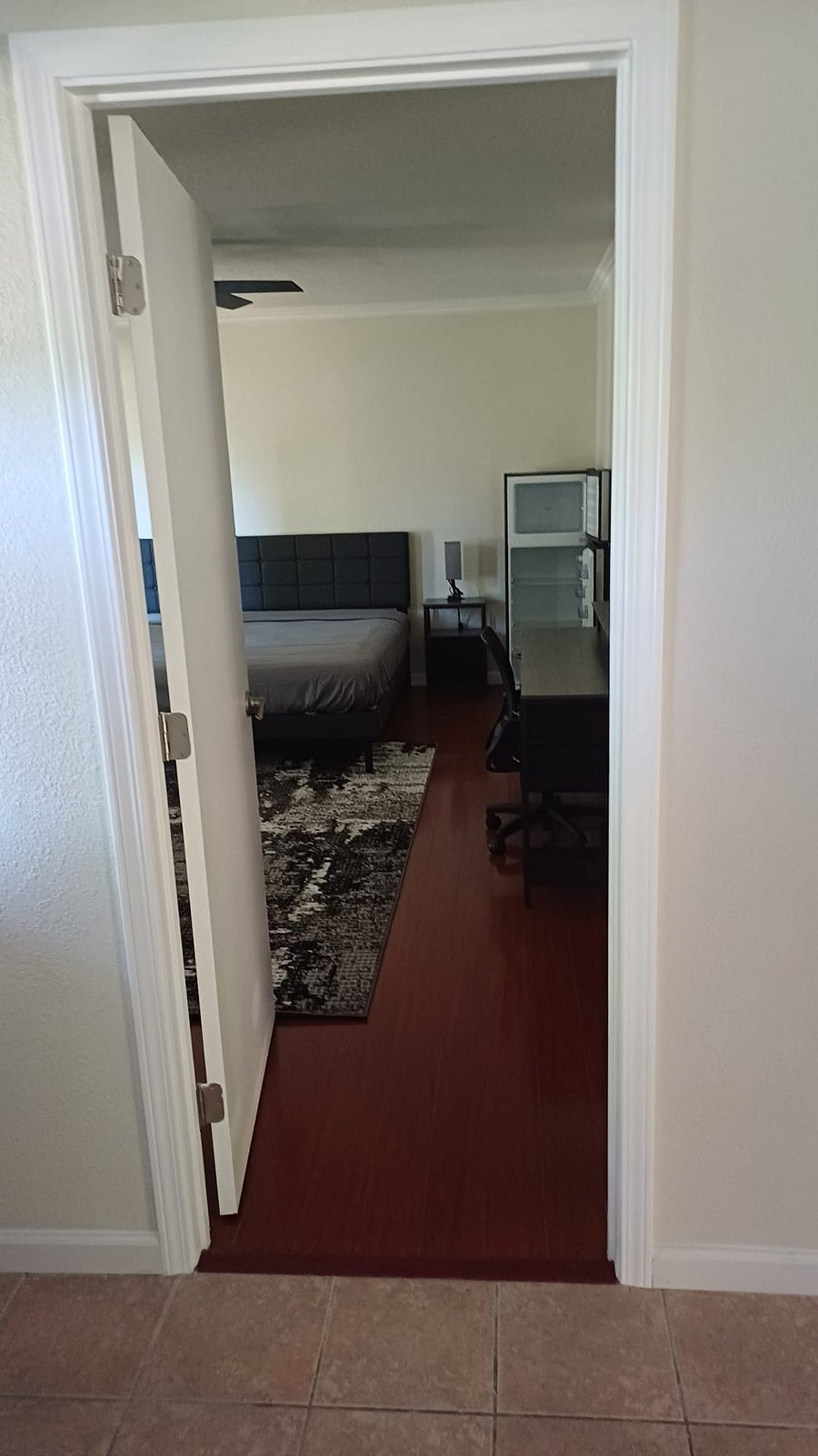 Furnished Finder property 694029_1 photo 3