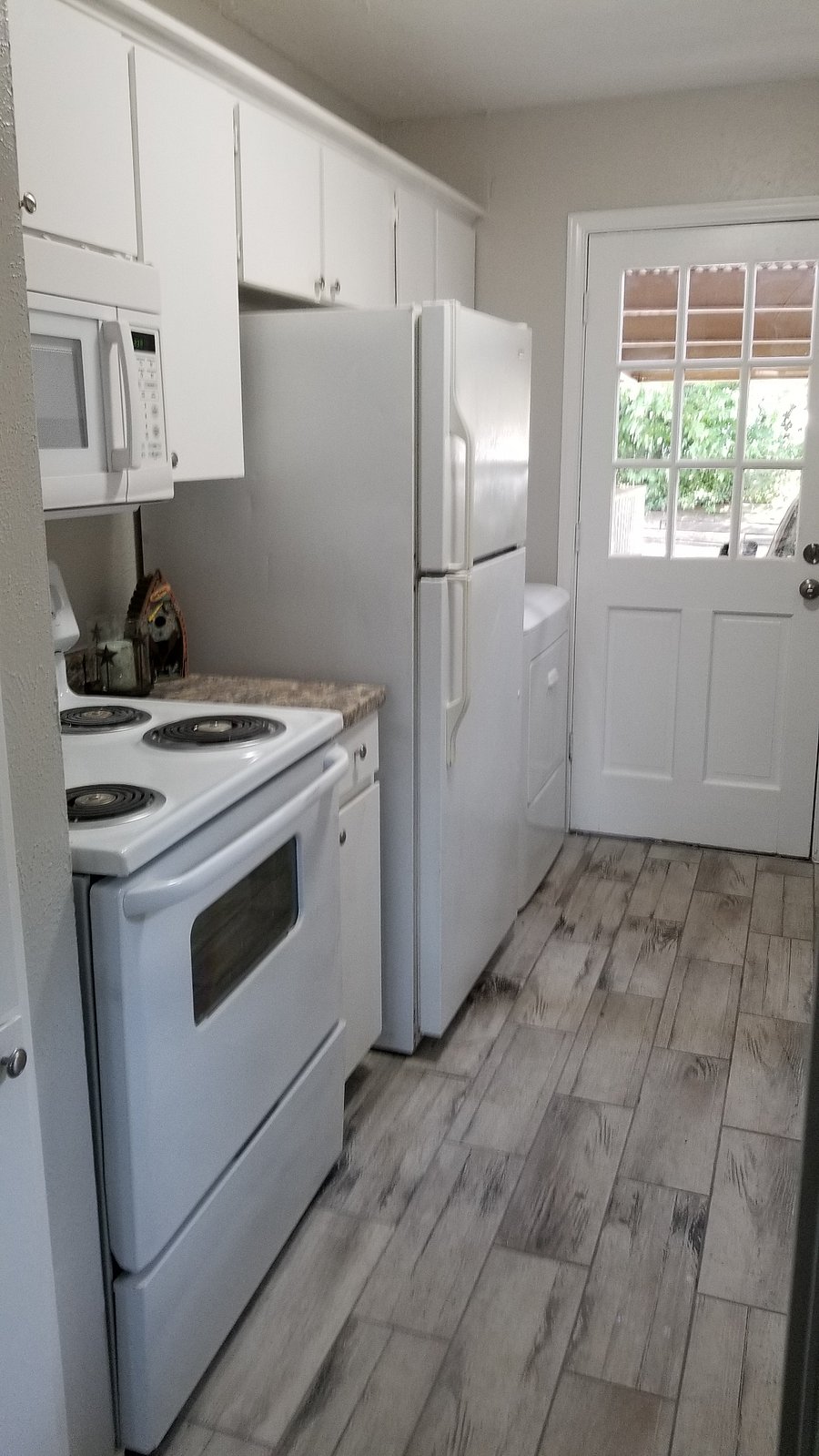 Furnished Finder property 694059_1 photo 13