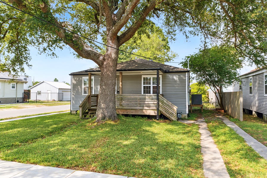 The driveway is located to the right of the home and is suitable for 2 cars.